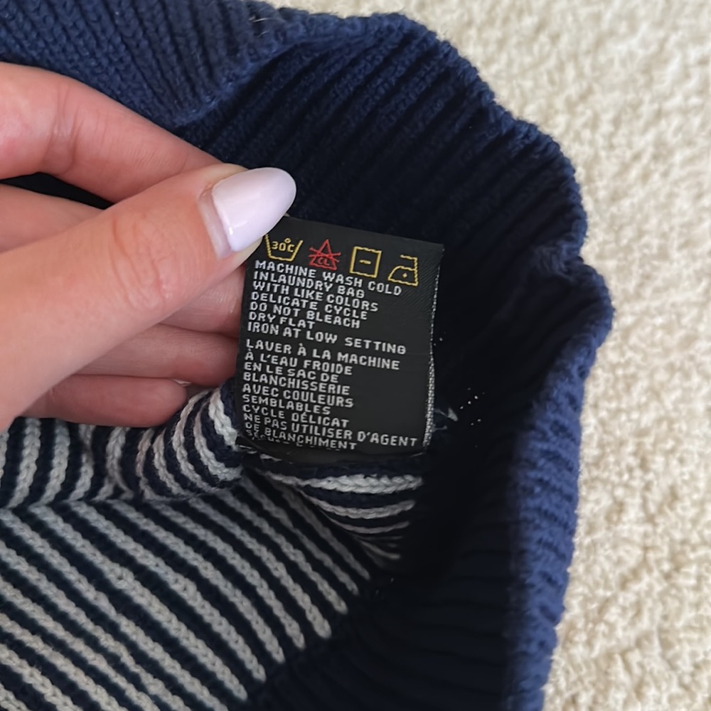 Press Cotton Blue Patterned Crop Top - Picture 5 of 7